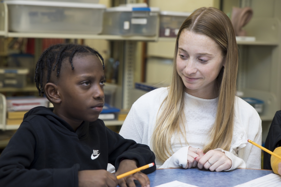 graduate student with literacy clinic student