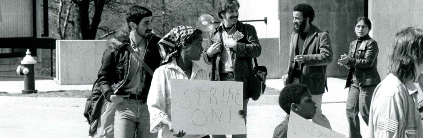 Students striking at SUNY Old Westbury during the 1970s