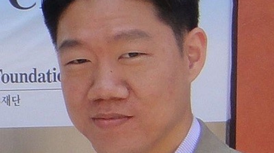 Headshot of Joe Gim