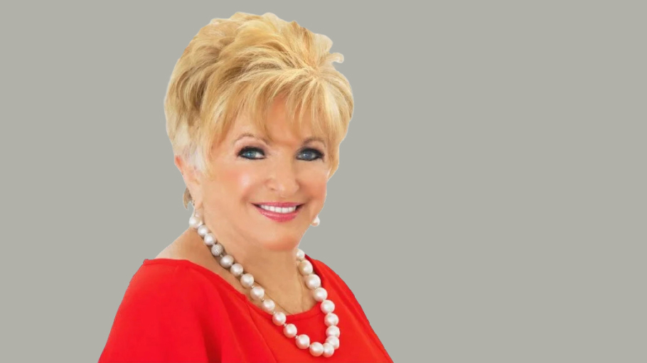 Victoria Schneps-Yunis headshot