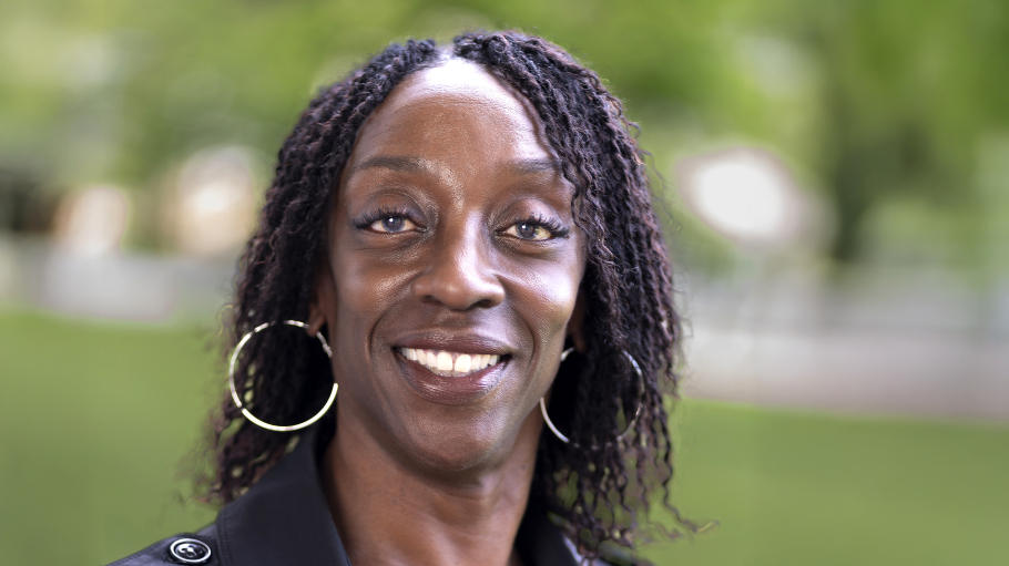 Dr. Lorraine Cadogan, Trustee Headshot