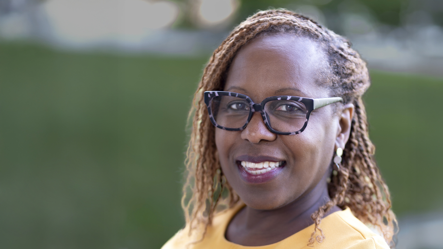 Hon. Viviana L. Russell, Trustee Headshot