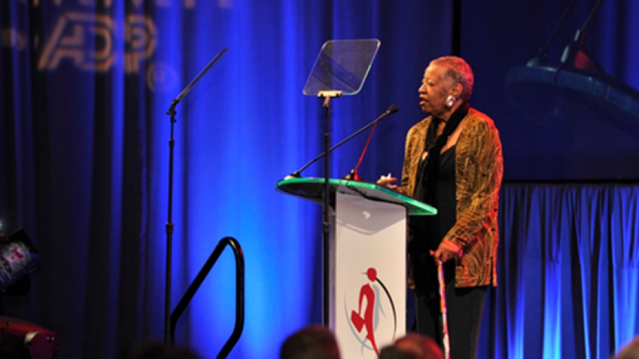 Gillespie receiving the award