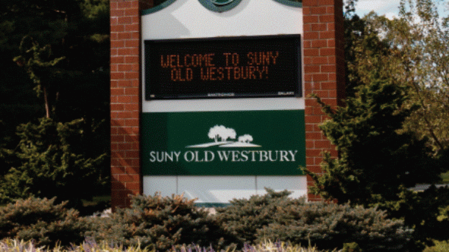 Photo of Digital Sign at Main Campus Entrance