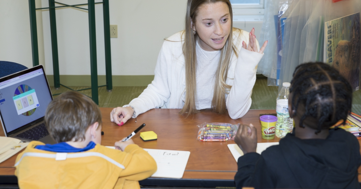 The Literacy Clinic at SUNY Old Westbury SUNY Old Westbury